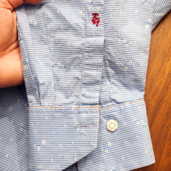 Robert Graham Men’s Shirt Blue XL Floral Allover Silk Embroidery XL Flip Cuffs - Picture 8 of 10